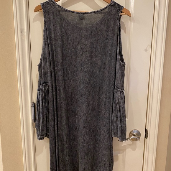 Boutique Boho Embroidered Tunic / Dress! 🌿 - Picture 4 of 6